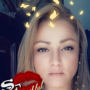 Meet your Posher, Pearl